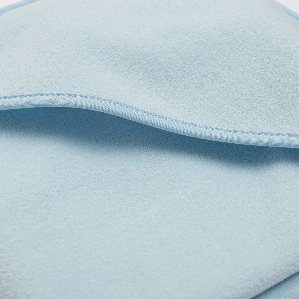 Gyermek frottír törölköző és kapucnival New Baby BASIC 80x80 kék