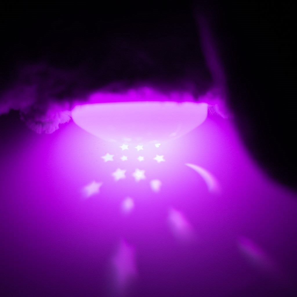 Plüss szundibarát nyuszi projektorral Baby Mix rózsaszín