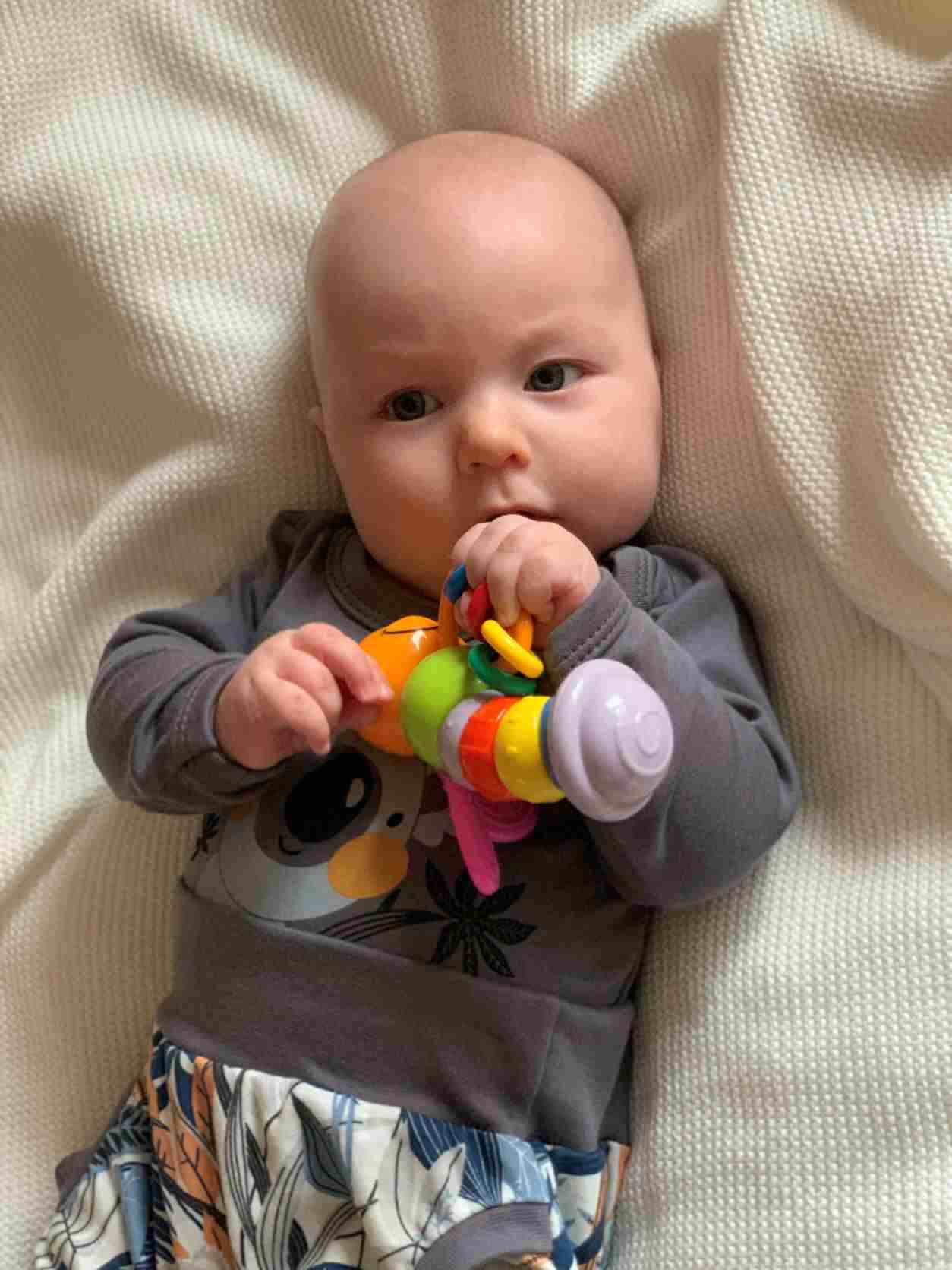 Bambusz kötött takaró NEW BABY 100x80 cm fehér