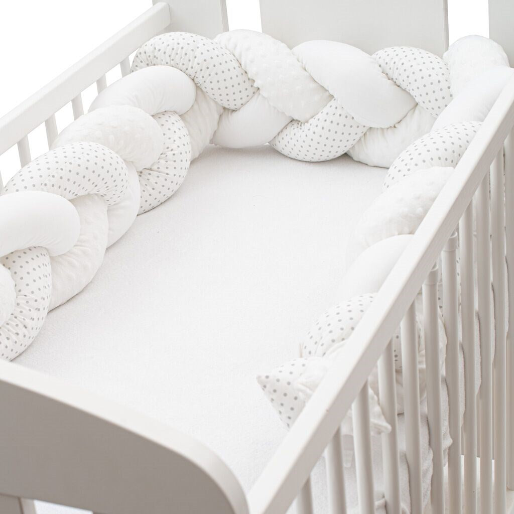 Védő fonott rácsvédő kiságyba New Baby Minka és pöttyök szürke