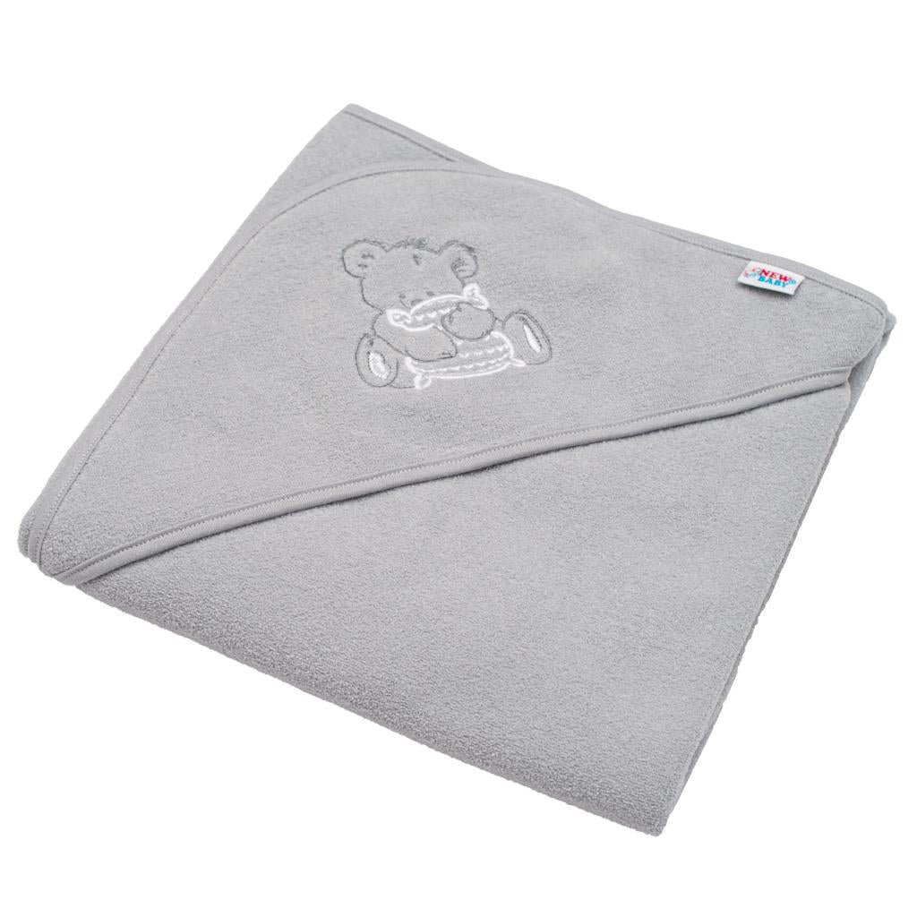 Gyermek frottír törölköző hímzéssel és kapucnival New Baby 80x80 szürke maci