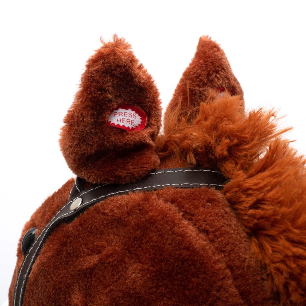 Hintaló dallammal Baby Mix Dominik barna kendővel