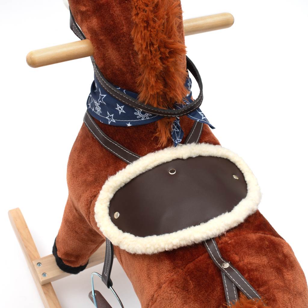 Hintaló dallammal Baby Mix Dominik barna kendővel