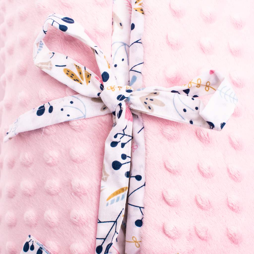 Luxus megkötős pólya Minka New Baby Áfonya 75x75 cm