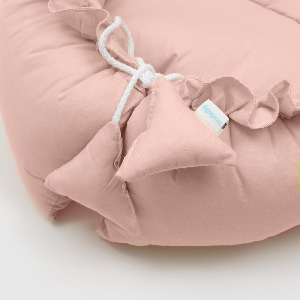 Babafészek paplannal kisbabák számára New Baby Dominika rózsaszín