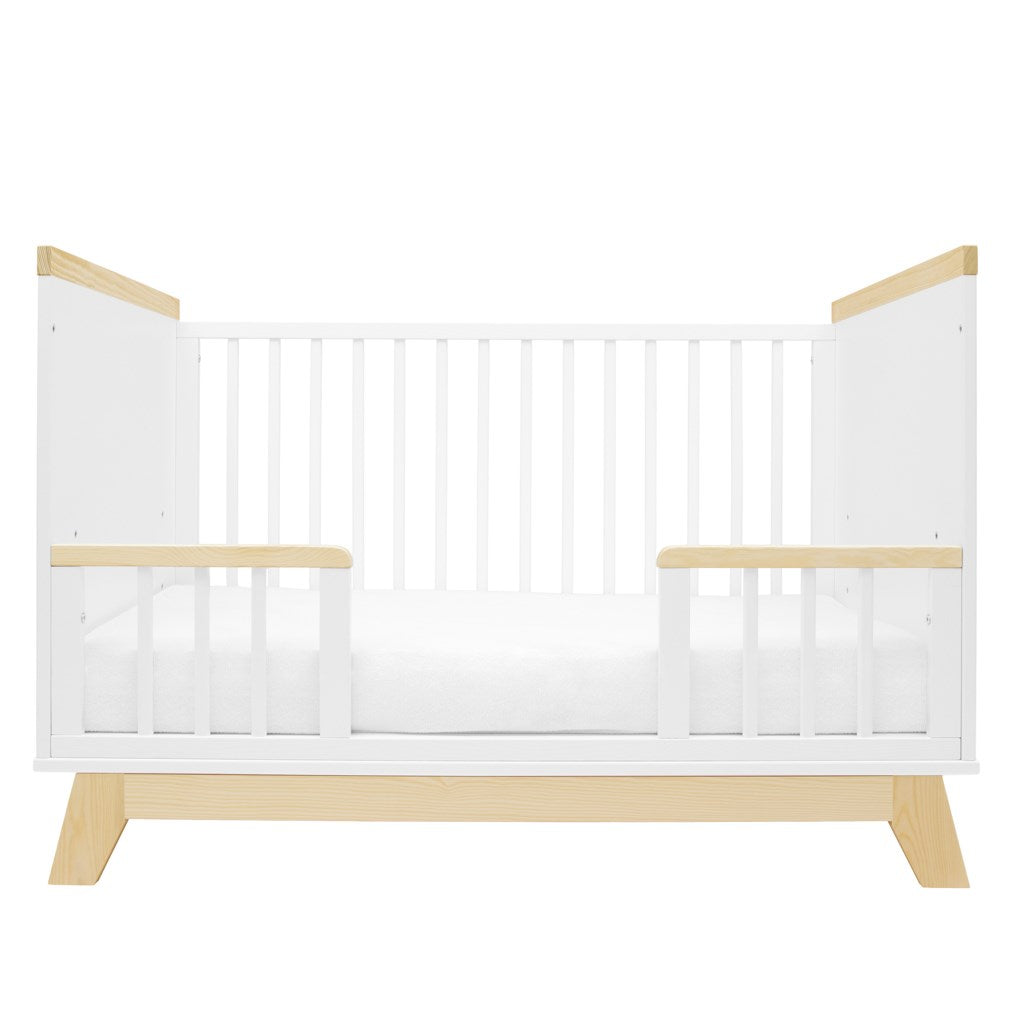 Gyerekágy leesésgátlóval New Baby MARCUS 120x60 cm fehér/természetes