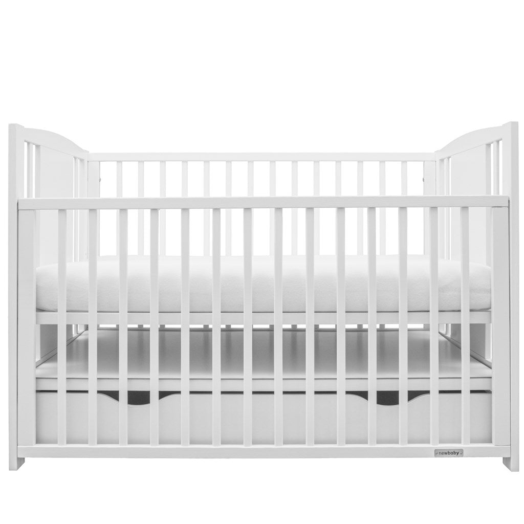 Gyerek kiságy New Baby POLLY leengedhető oldalráccsal és fiókkal fehér