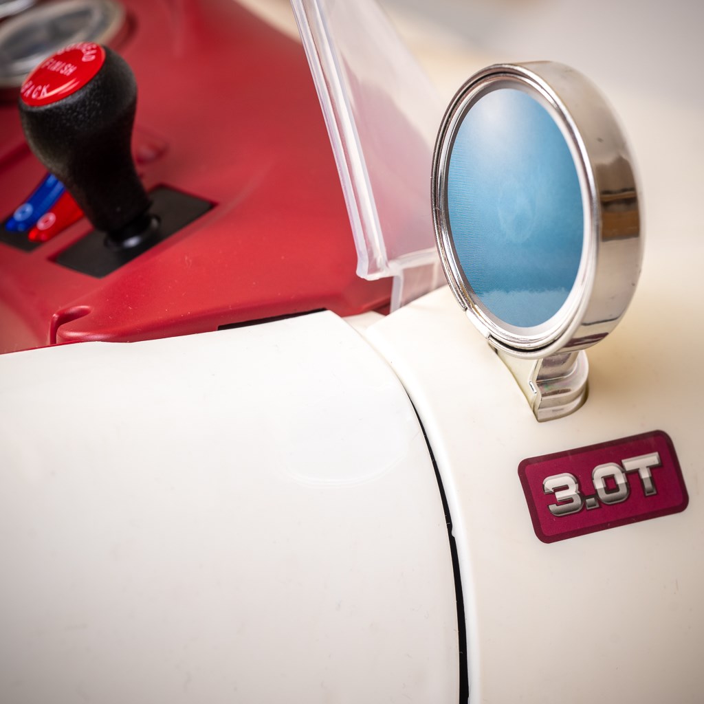 Elektromos autó Baby Mix Retro Pearl fehér