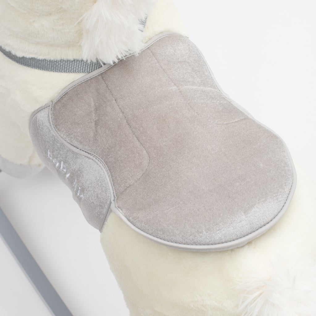 Hintaló játékszer dallammal és kerekekkel Unicorn Baby Mix fehér