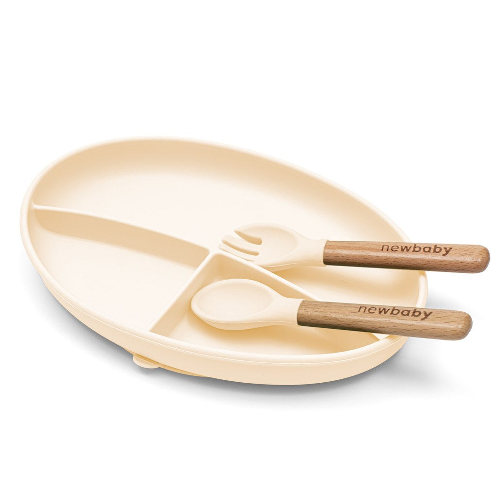 New Baby bézs színű szilikon étkészlet gyerekeknek