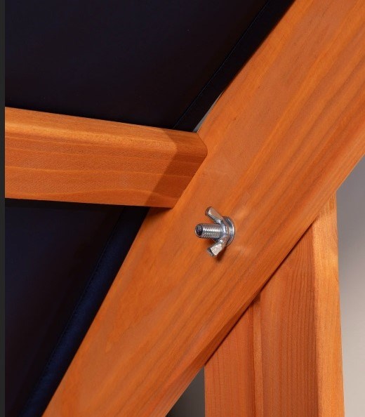 Zárható fa homokozó padokkal és tetővel gyerekeknek Baby Mix 120x120 cm szürke