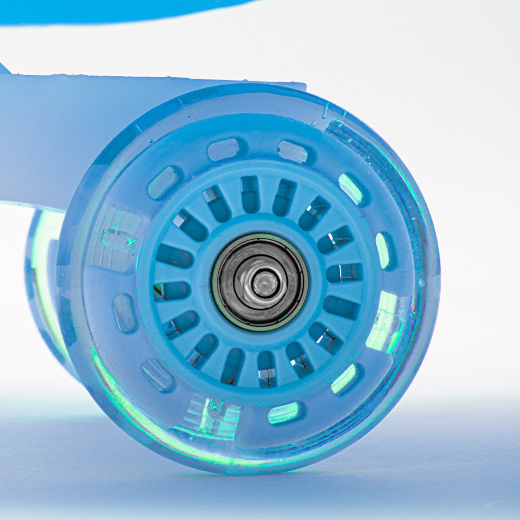 Gravitációs gyerekjármű LED-del Baby Mix G-Force kék (Szinte új)