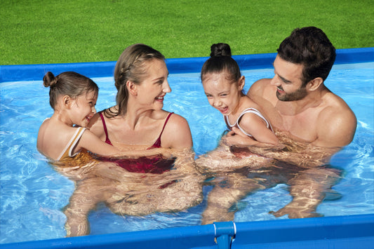 Bestway 56403 STEEL PRO téglalap alakú vázas medence 2